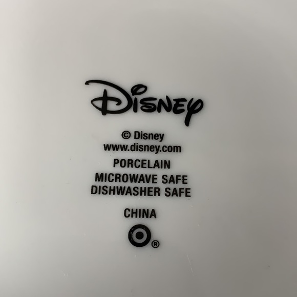 Super fun large oversized red, black and white Mickey Mouse Disney mug - Picture 7 of 8